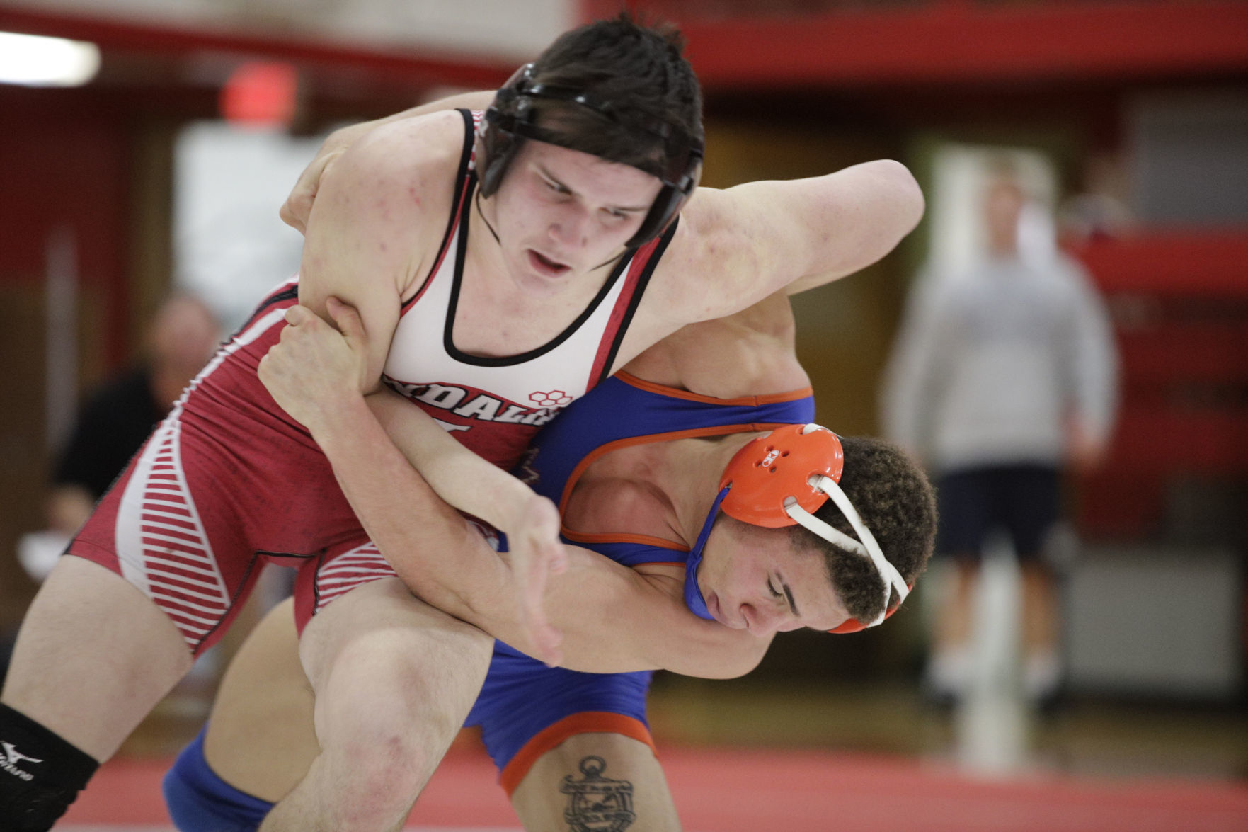 GALLERY-1A-wrestling-sectionals-017-021620.JPG